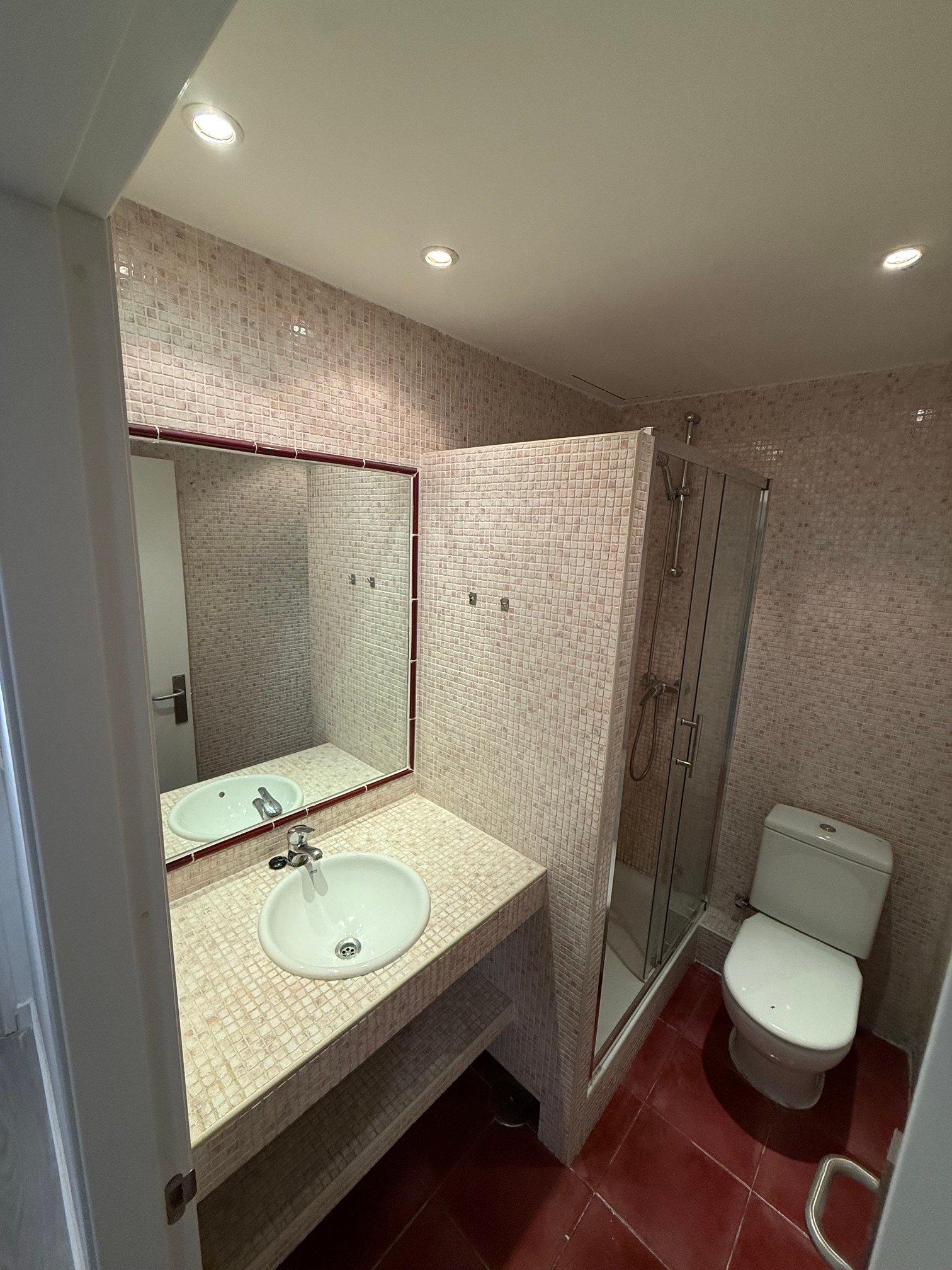 Vallehermoso bathroom